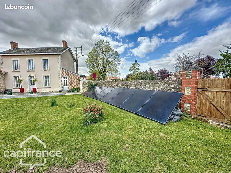 Maison 6 pièces 180 m² - Plaine-et-Vallées 79100 Oiron (image principale 14)