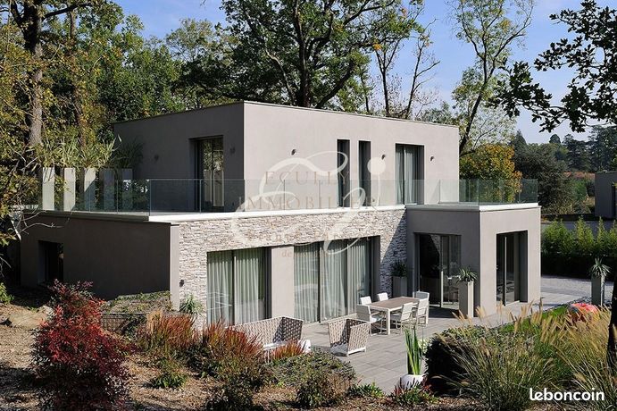 Villa 6 pièces 191 m²