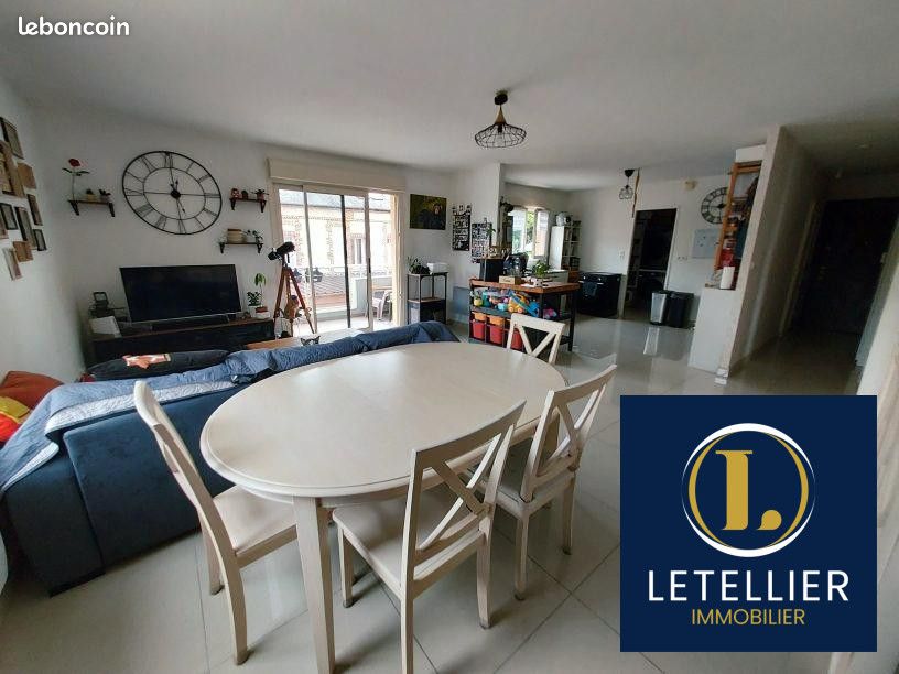 Appartement 4 pièces 94 m² · à Pont-de-l'Arche · 94 m² · 860 €/mois