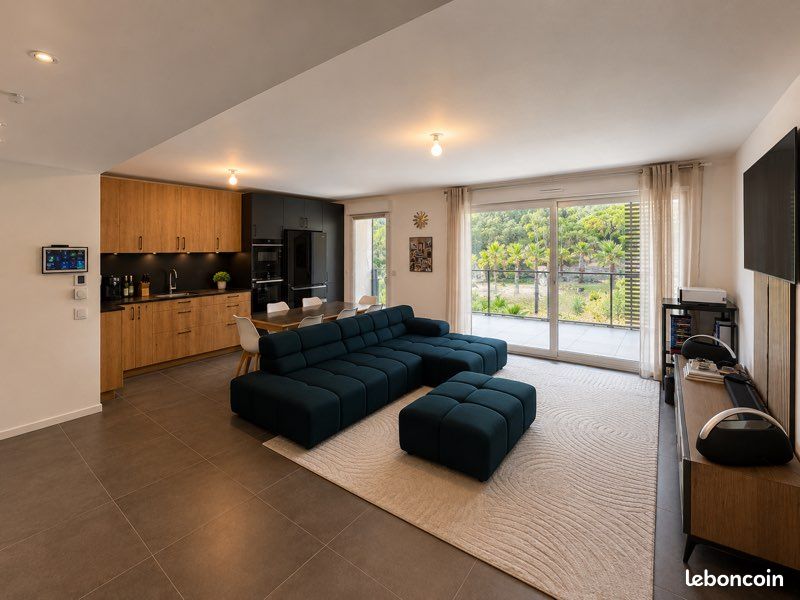 Appartement 4 pièces 100 m² · à Saint-Raphaël · 100 m² · 620 000 €
