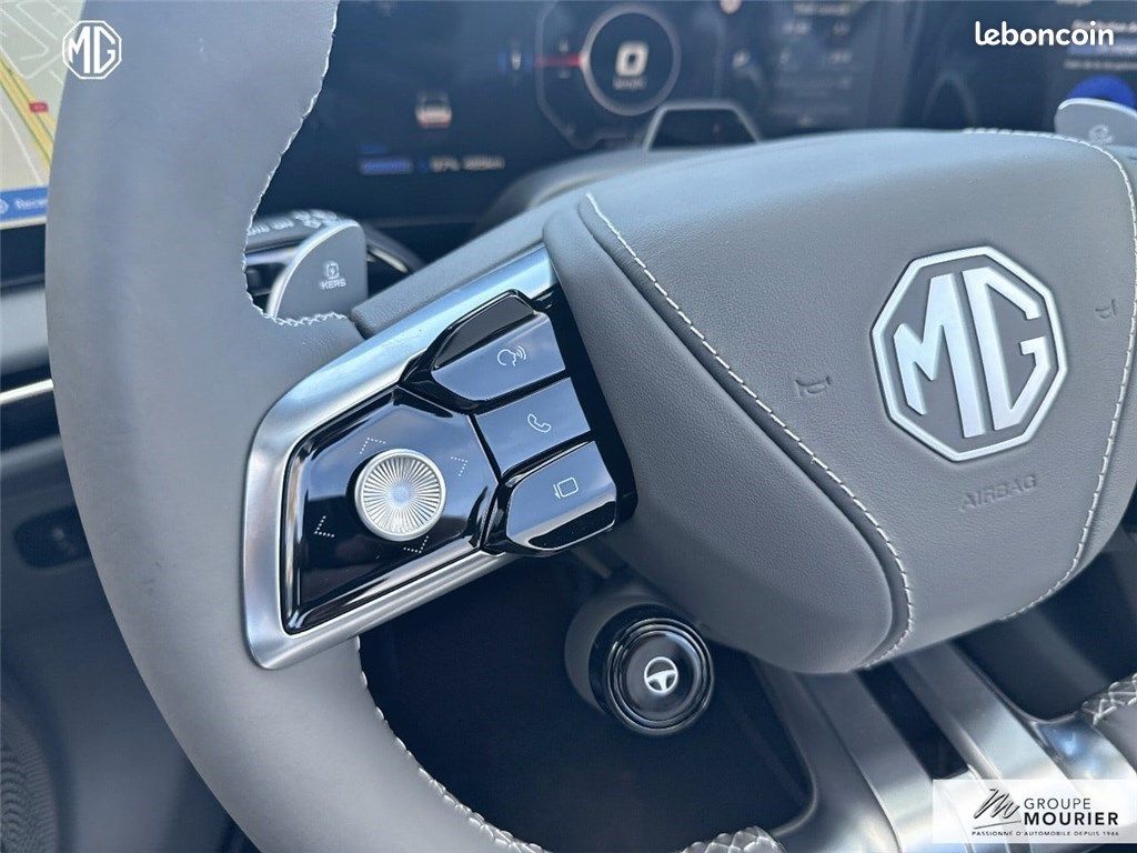 MG cyberster 77KWH - 250 KW 2WD (image 13)