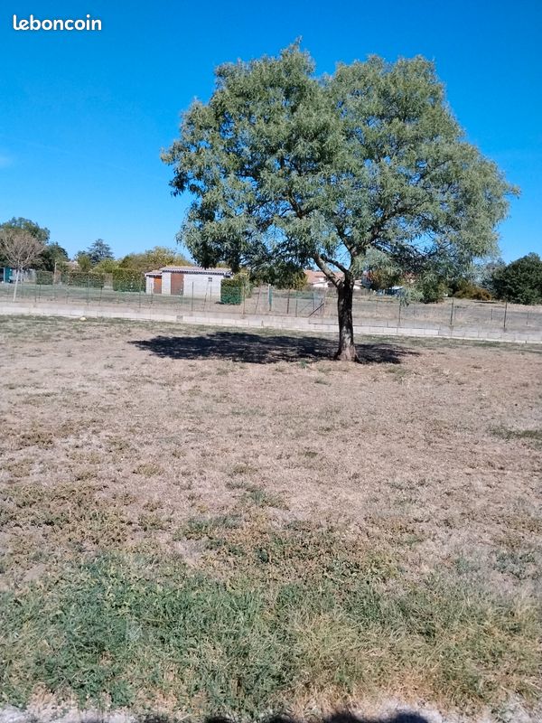Terrain à bâtir · à Labastidette · 95 000 €