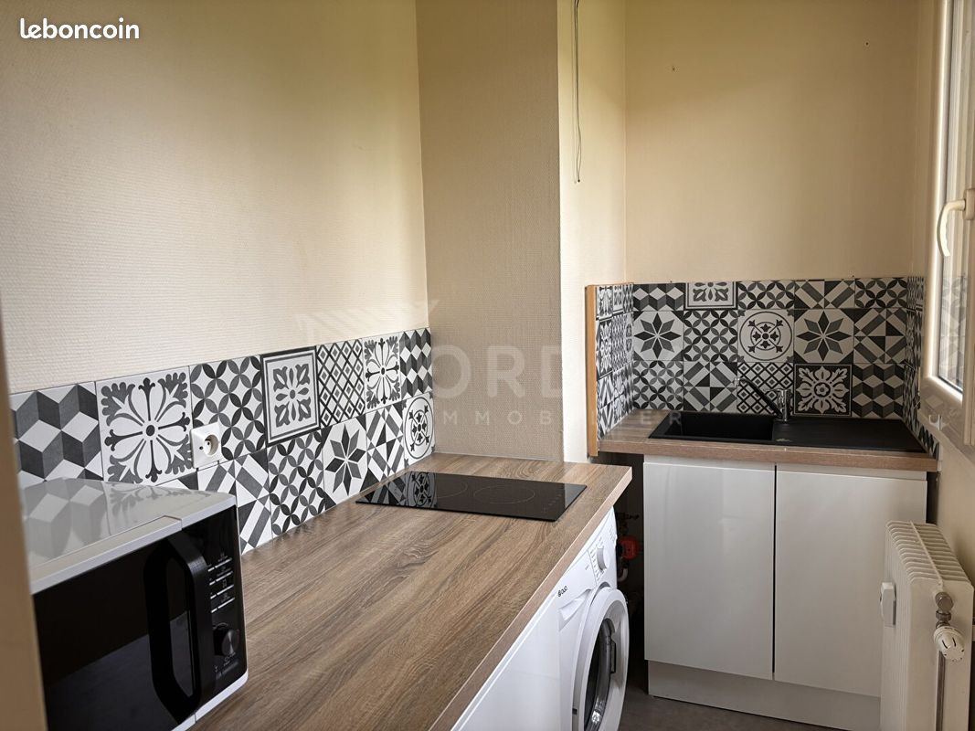 Appartement a louer auxerre - 1 pièce(s) - 31 m2 - Surfyn