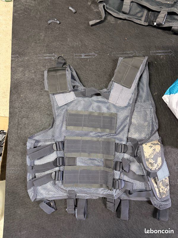 Gilet Tactique Pour Airsoft / Paintball - Taille M - Occasion - Fabriqué En France