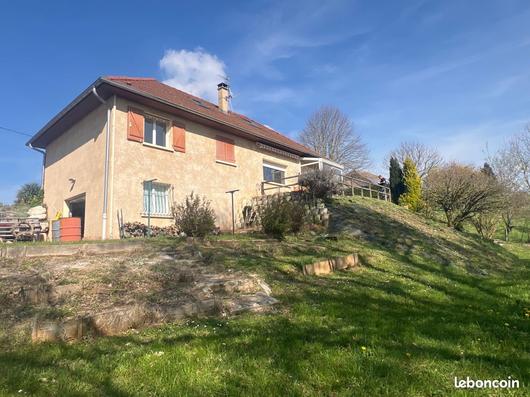 Maison 5 pièces 145 m² · à Rochefort · 145 m² · 373 000 €