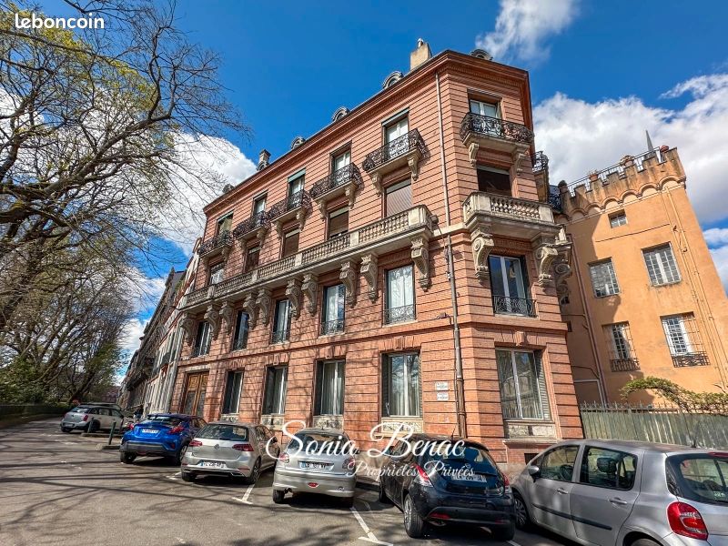 Appartement 4 pièces 164 m²