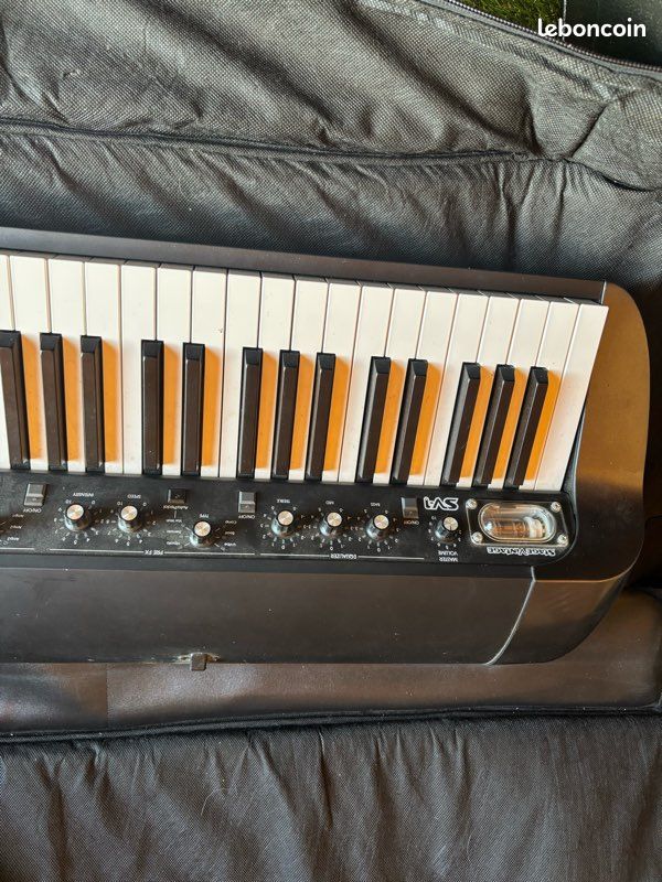 Korg sv1 piano (image 3)
