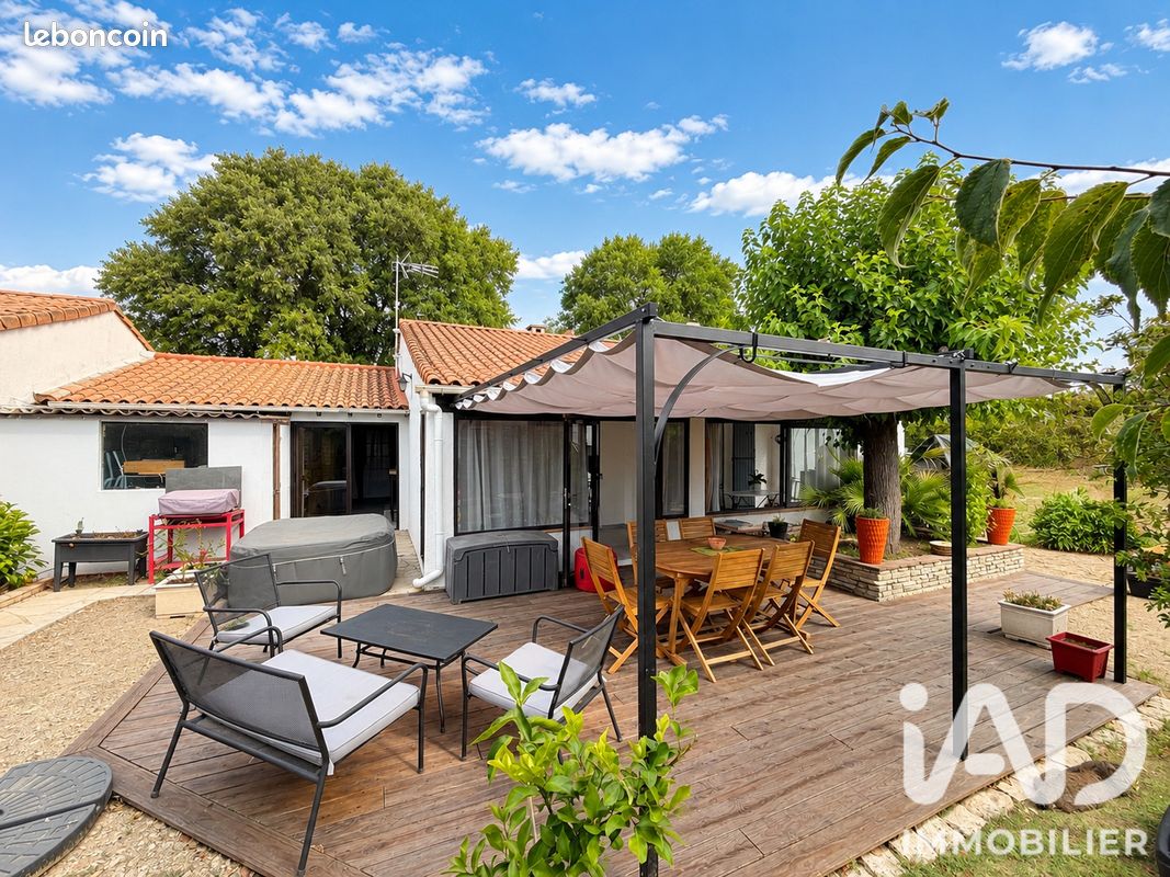 Maison 5 pièces 89 m² · à Saint-Mamert-du-Gard · 89 m² · 269 000 €