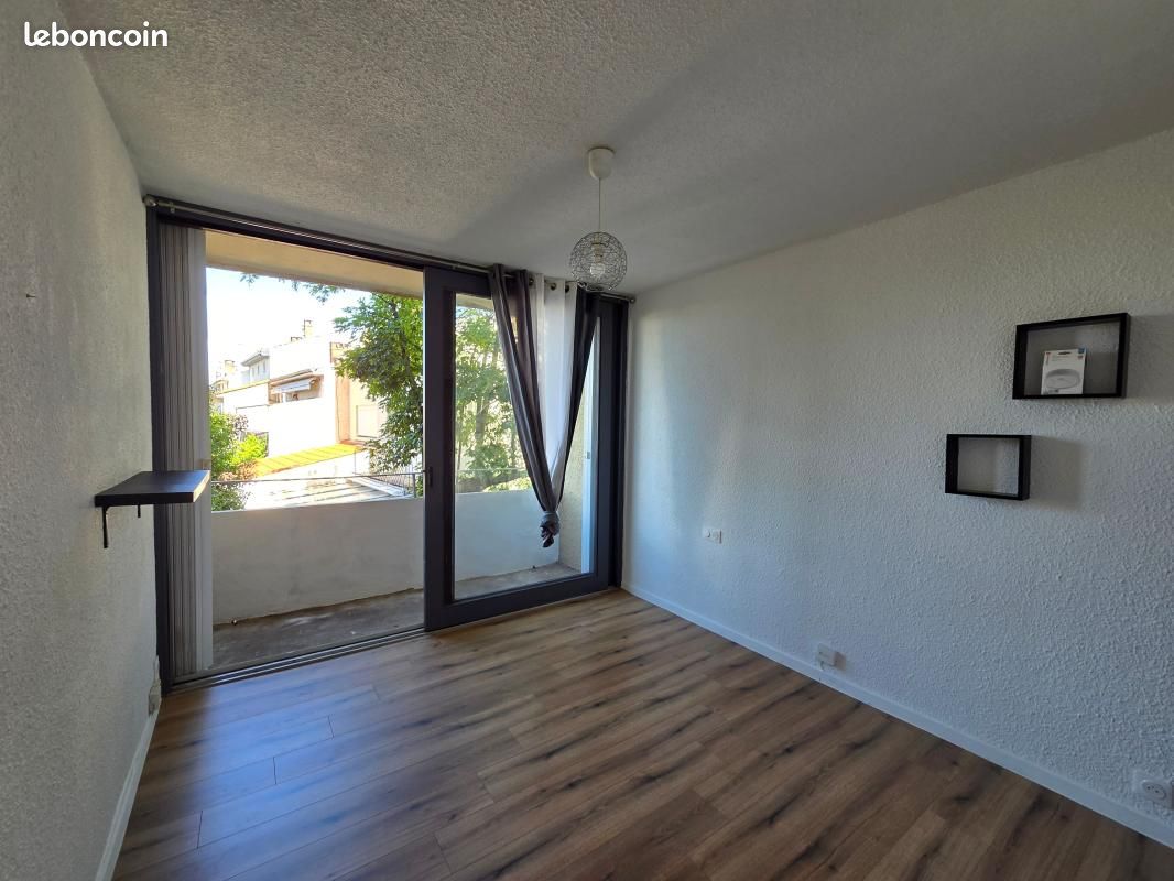 Appartement 1 pièce 17 m² · à Albi · 17 m² · 450 €