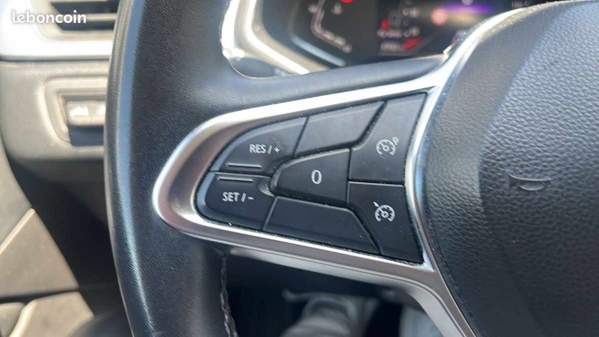 Renault captur tce 90 techno (image 28)
