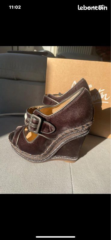 Sandales compensées Christian Louboutin Chaussures