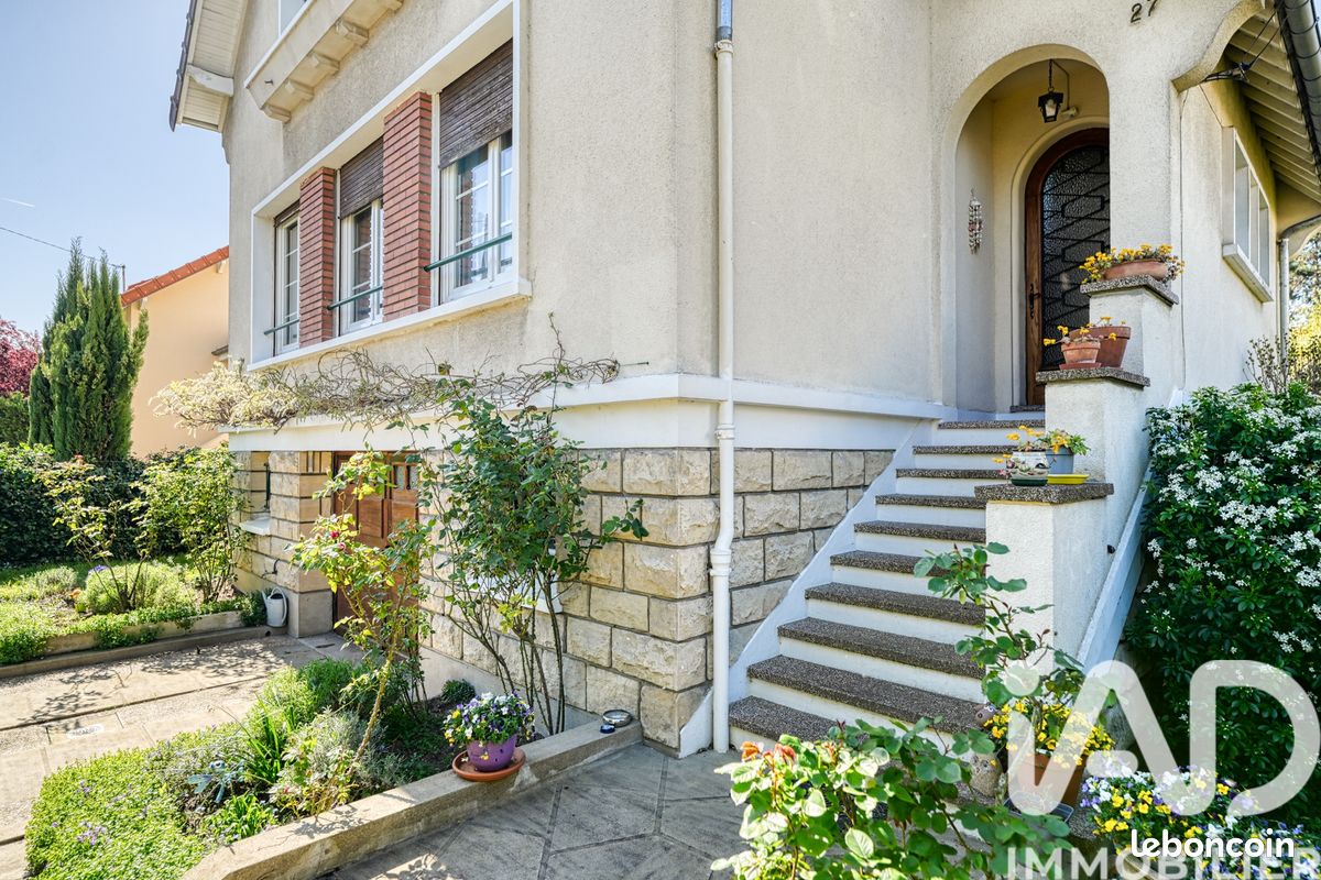 Maison 5 pièces 134 m² · à Rueil-Malmaison · 134 m² · 990 000 €