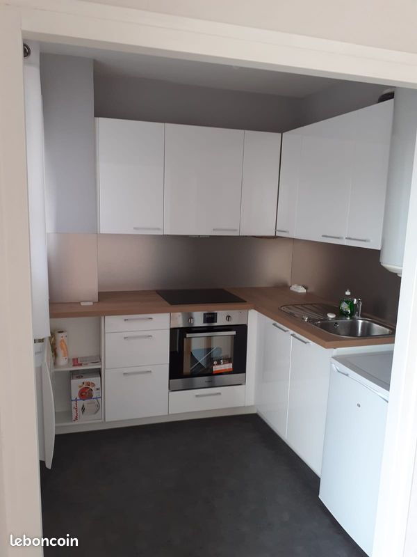 Appartement 1 pièce 29 m² · à Montluçon · 28,8 m² · 350 €/mois
