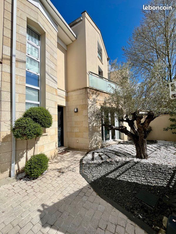 Maison 6 pièces 193 m² · à Bordeaux · 193 m² · 1 090 000 €