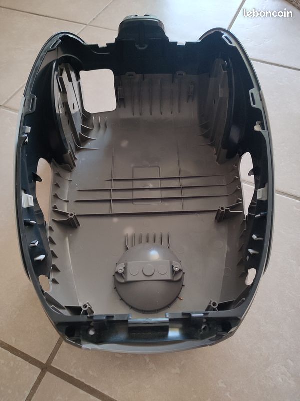 BAS DE CARTER (Roulettes) Aspirateur ELECTROLUX ULTRAONE Z8822GP (image 1)