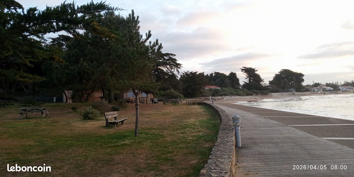 Terrain viabilisé 350m Plage & Esplanade, prox. Port Plaisance · à Saint-Vincent-sur-Jard · 135 000 €