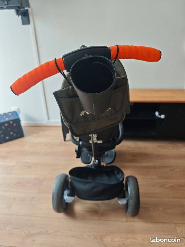 Tricycle évolutif Bebeconfort Windy – De 10 Mois à 4 Ans, 0-25 Kg, Siège Réversible, Pliable