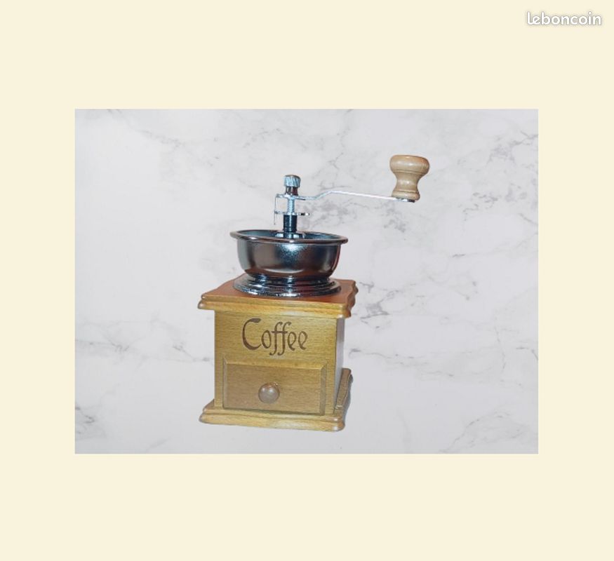 Moulin à café en bois neuf jamais utilisé, il a été testé (image 4)