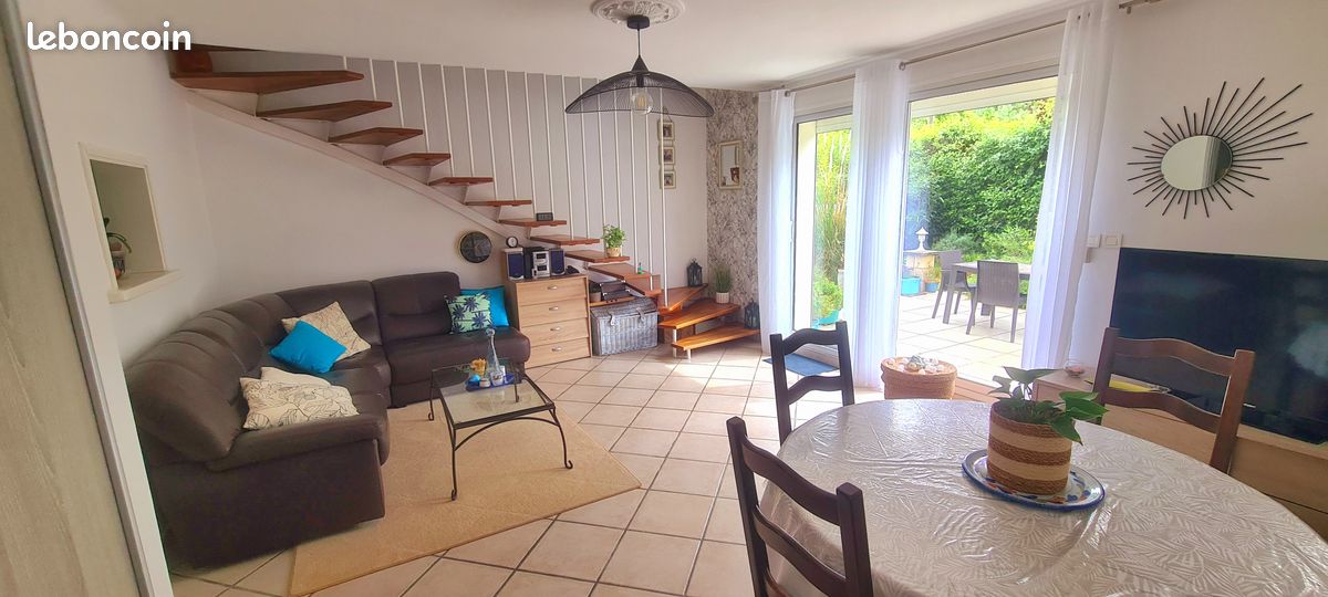 Maison 4 pièces 77 m² · à La Penne-sur-Huveaune · 76,6 m² · 329 000 €