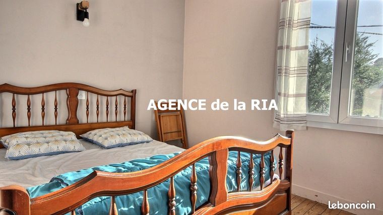 https://img.leboncoin.fr/api/v1/lbcpb1/images/62/69/14/626914f39aa871993f63c190aedc0e0f74ed9fbf.jpg?rule=ad-image