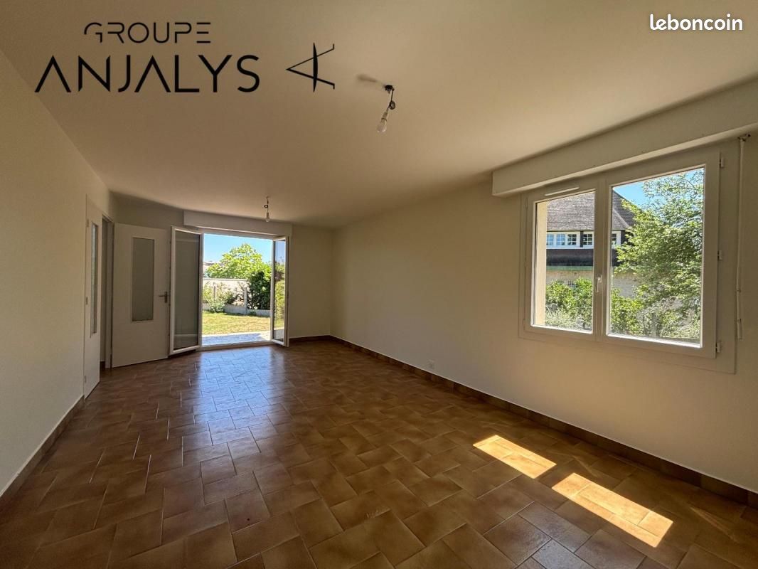 Maison a louer decines-charpieu - 5 pièce(s) - 125 m2 - Surfyn