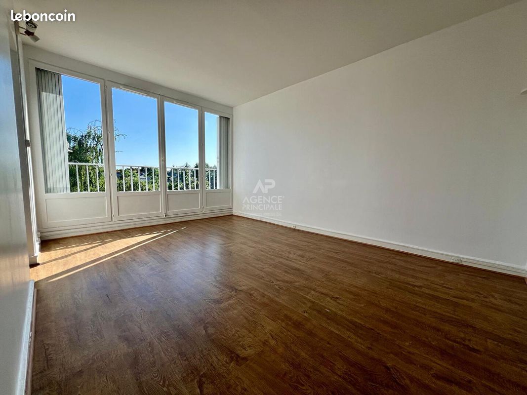 Appartement 2 pièces 43 m² · à Carrières-sur-Seine · 43 m² · 185 000 €