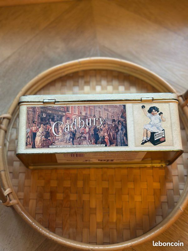 Boîte en métal sérigraphiée Cadbury années 1920-30 - 22 cm (image 4)