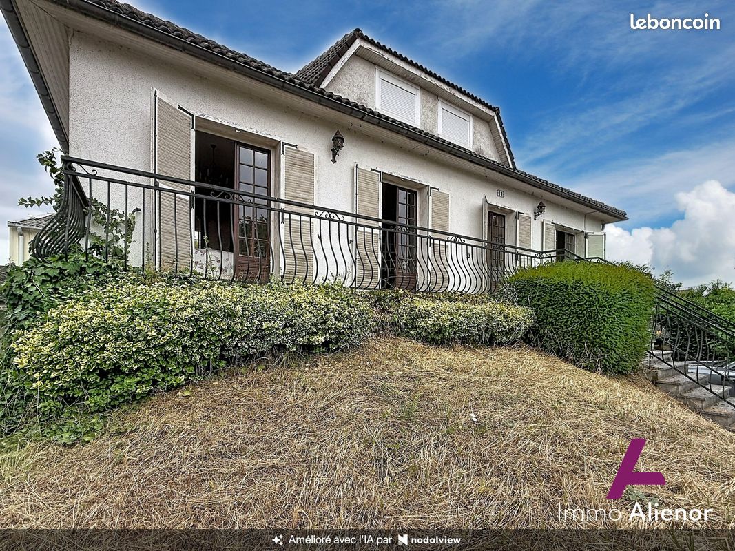 Maison 8 pièces 190 m² · à Bègles · 190 m² · 485 000 €