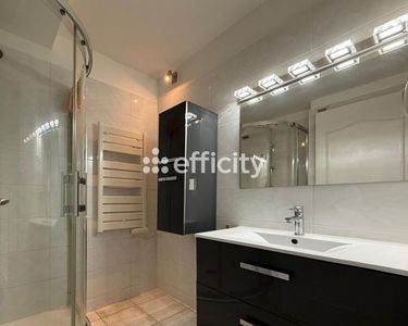 Appartement 220 000 € - 57 m²
