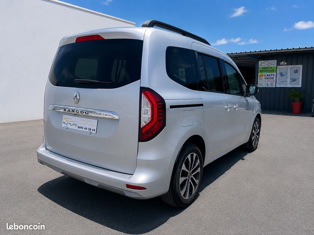 RENAULT KANGOO 5 places 107.000kms (image 2)