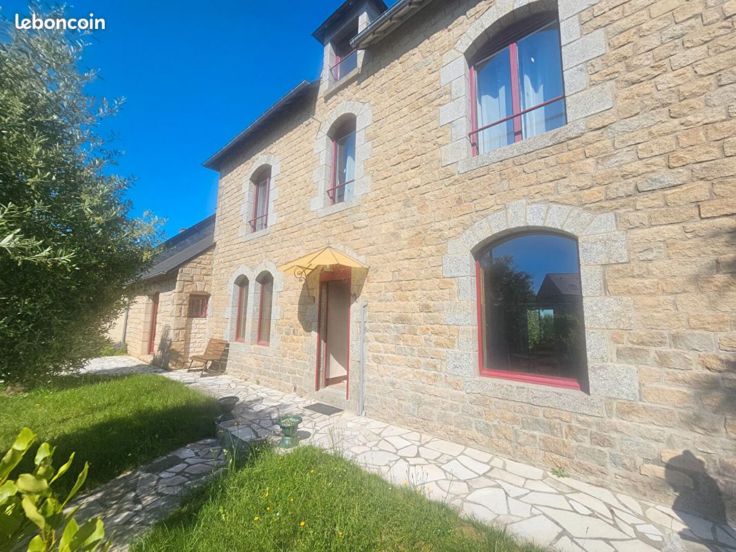 Maison 6 pièces 175 m² · à Landéhen · 175 m² · 316 160 €