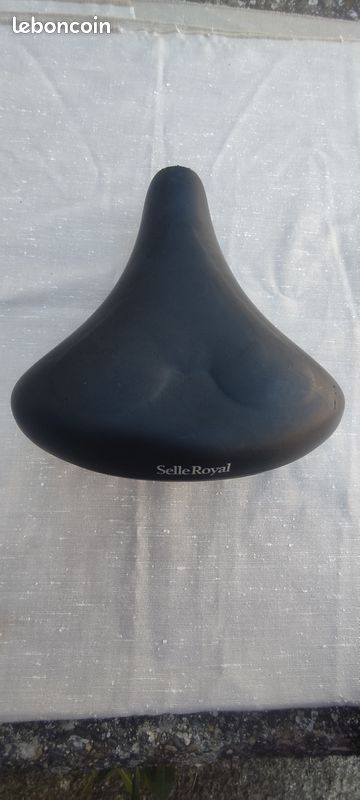 Selle De Vélo Selle Royal – Fabriquée En Italie – Modèle D'occasion