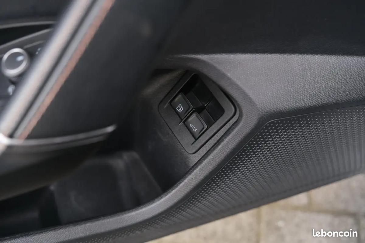Cupra Leon SPORTSTOURER 1.4 E-HYBRID VZ 245PK PANORAMIQUE SUPERSPORT 245 CH AVANT BVA - CAMÉRA D'... (image 14)