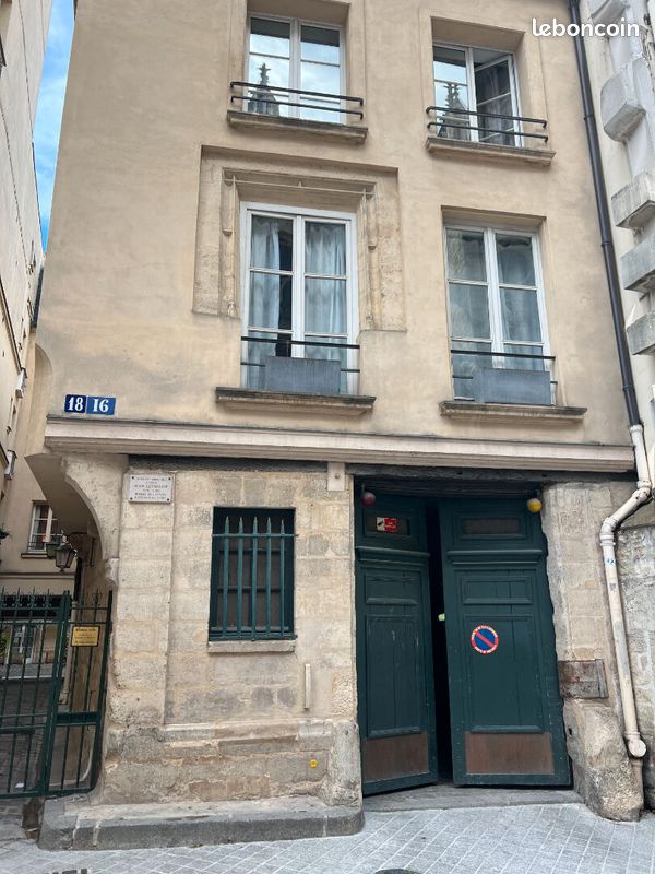 Parking/box PARIS · 80 000 €