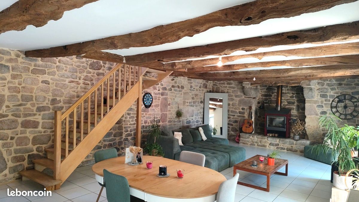 Maison 6 pièces 156 m² · à Plouay · 156 m² · 330 750 €