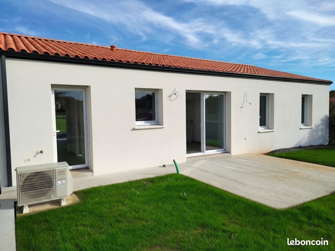 Maison 4 pièces 89 m² · à La Ferrière · 89 m² · 900 €/mois