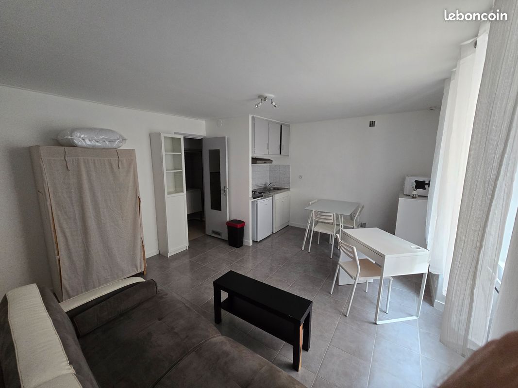 Appartement 1 pièce 21 m² · à Poitiers · 21 m² · 420 €/mois