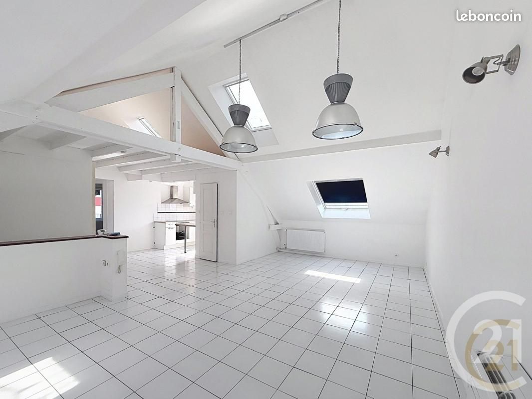 Appartement 3 pièces 90 m² · à Belfort · 90 m² · 640 €