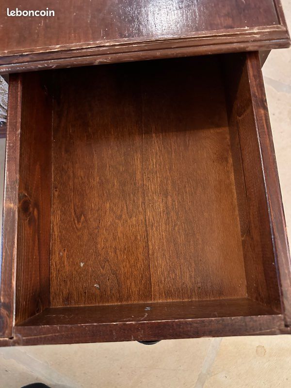Fauteuil téléphone vintage (image 7)