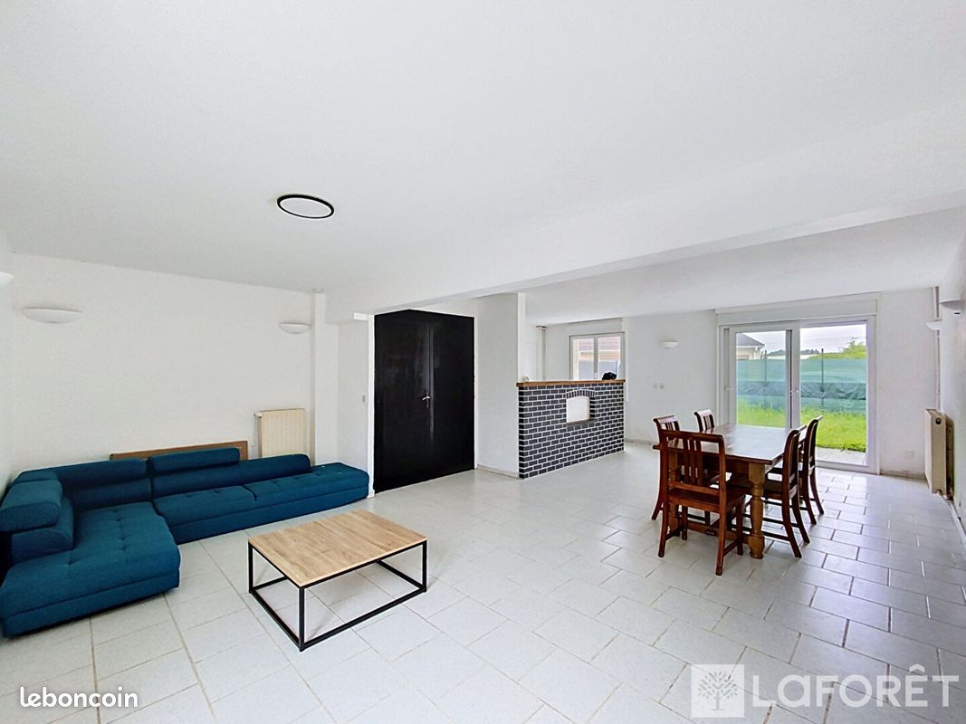 Maison 4 pièces 99 m² · à Bailleul · 99 m² · 236 250 €