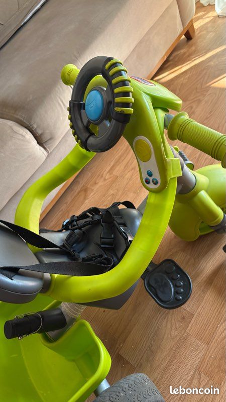 Tricycle évolutif pour enfant avec pare-soleil (image 3)