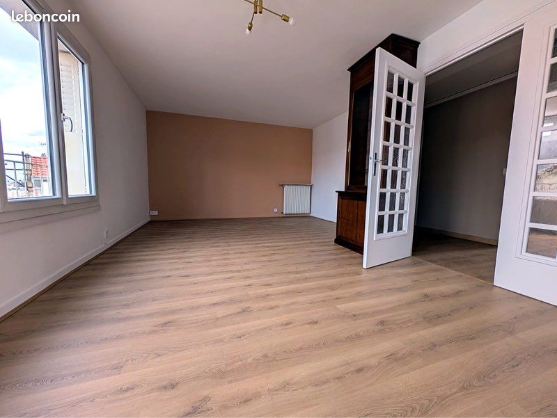 Appartement 4 pièces 83 m² · à Chamalières · 83 m² · 1 050 €/mois