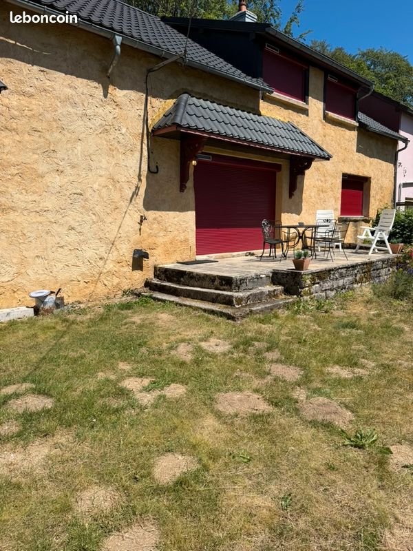 Maison 7 pièces 244 m² · à Moux-en-Morvan · 244 m² · 247 000 €