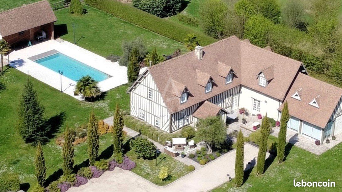 Maison 9 pièces 276 m² · à Saint-Étienne-la-Thillaye · 276 m² · 1 990 000 €