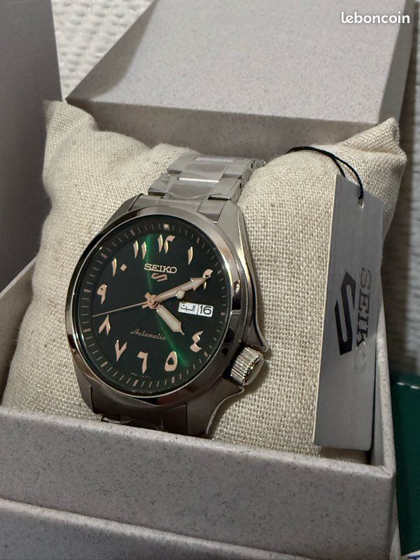 Seiko dial Arabic Green (image 2)