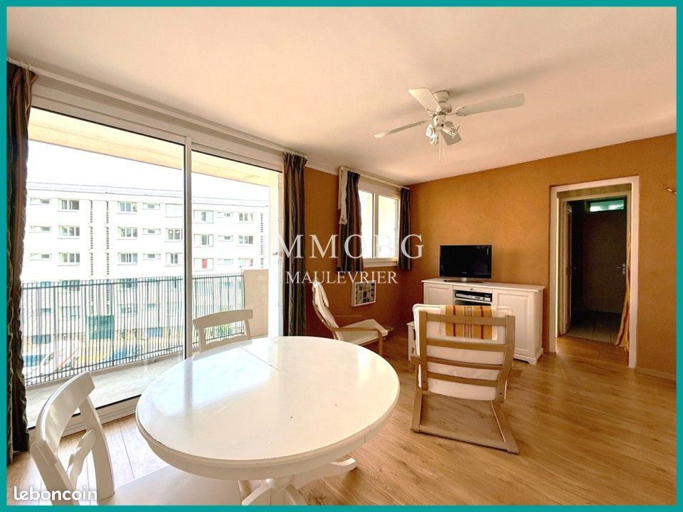 Appartement 2 pièces 43 m² · à Cholet · 42,6 m² · 90 950 €