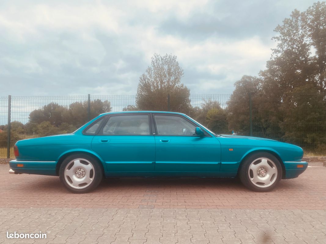 Jaguar XJR 4.0 super-charged x306 (image 3)