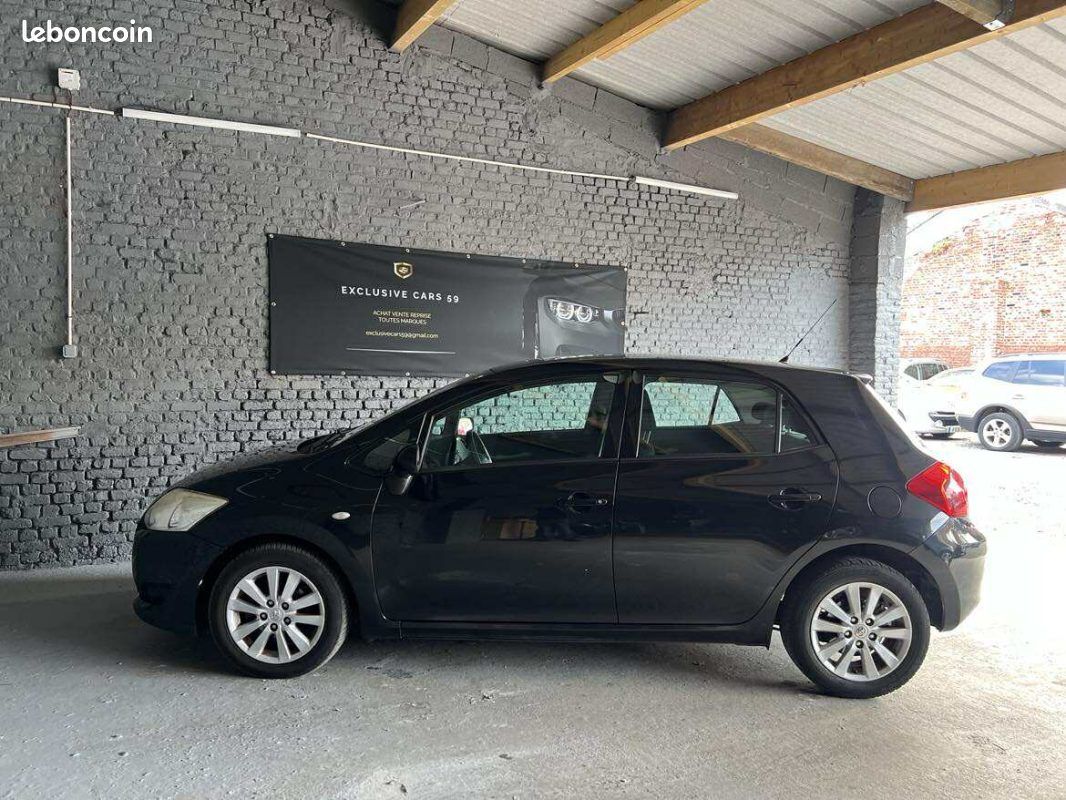 Toyota auris d4d diesel faible kilometrage (image 4)