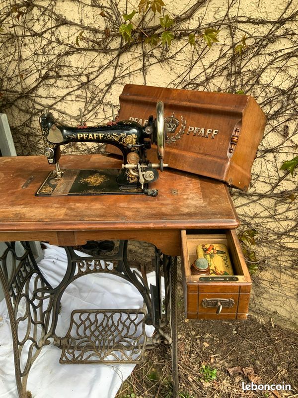 Machine à coudre 1910 PFAFF avec boîte d’outil d’origine (image 3)