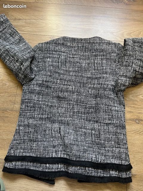 Veste tailleur noir et blanc Kiabi 38 (image 2)